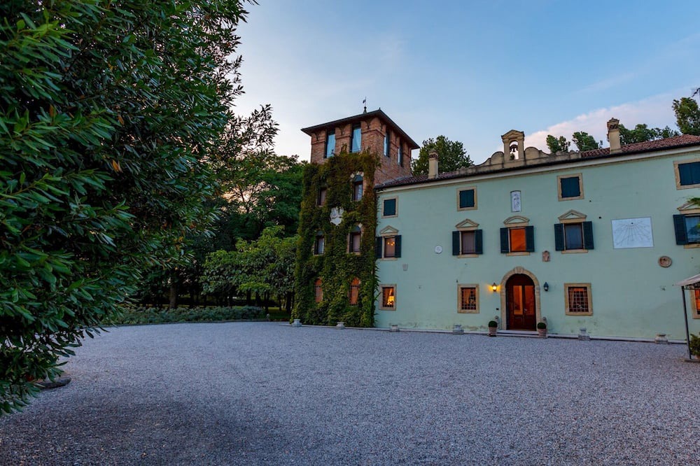 Photo of Outdoor in Concamarise