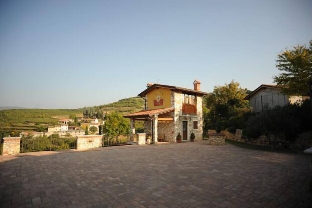 Photo of Outdoor in Soave