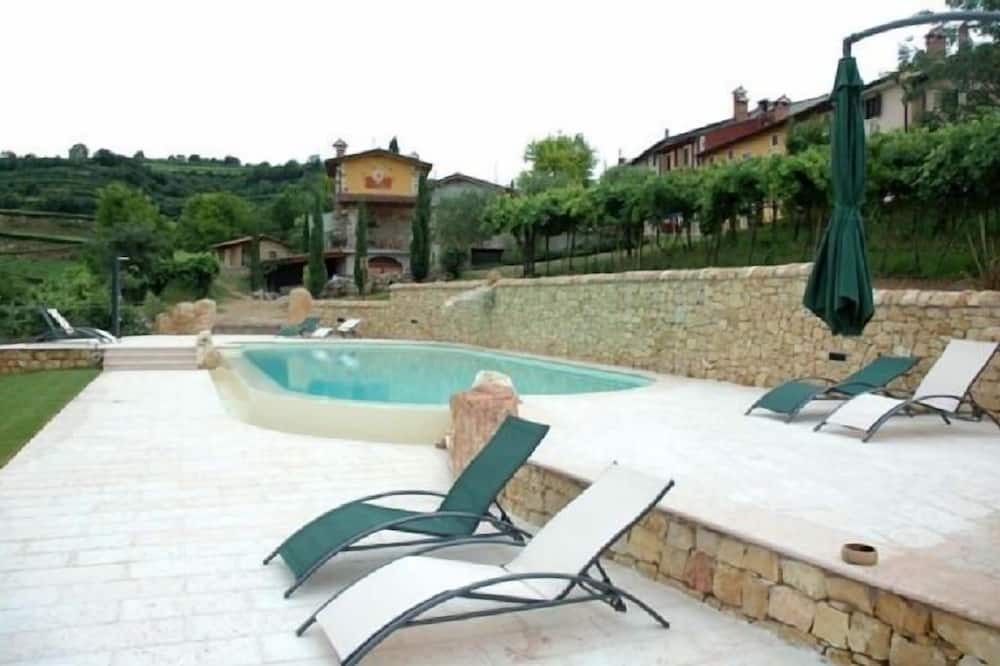 Photo of Outdoor in Soave