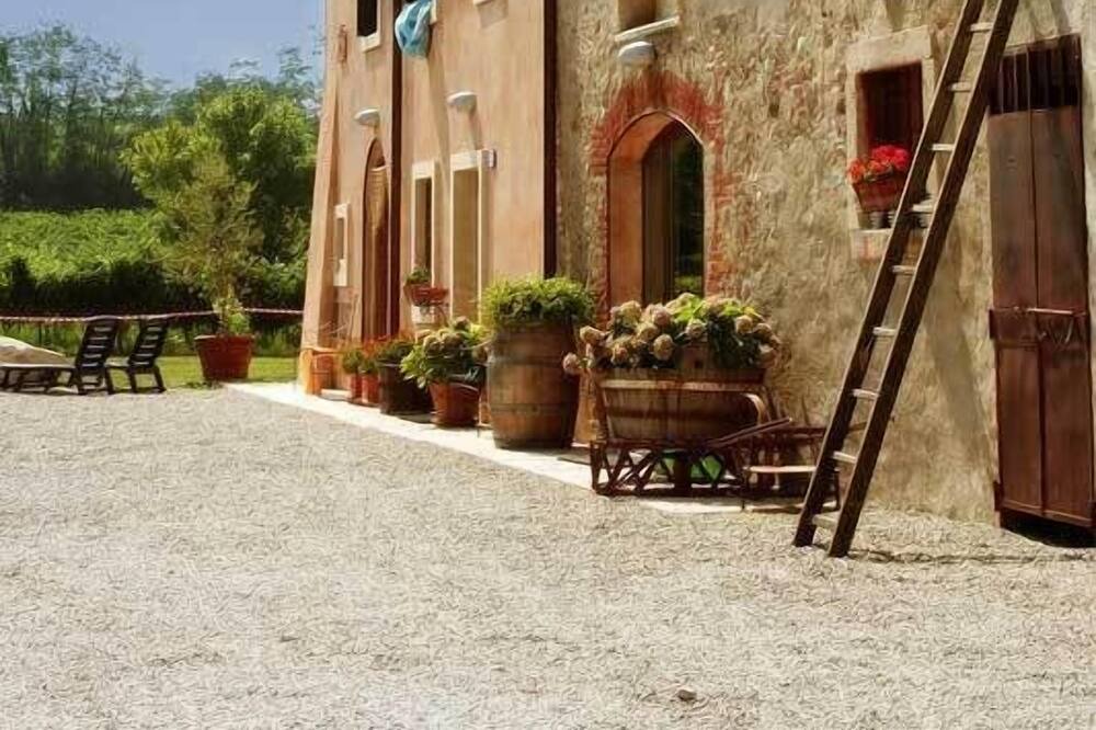 Photo of Outdoor in Sommacampagna
