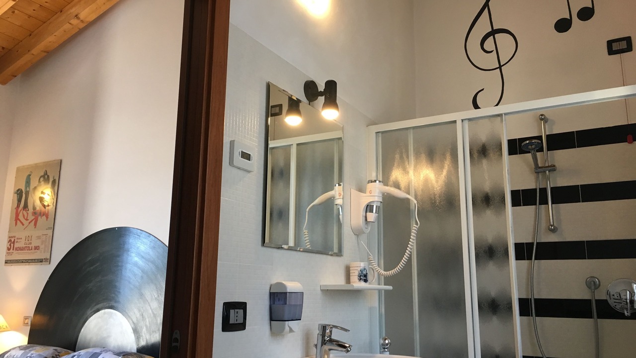Photo of Bathroom in Valgatara