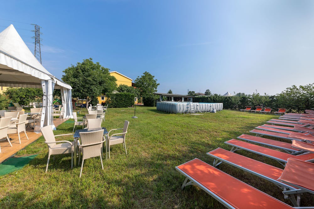 Photo of Outdoor in Sud