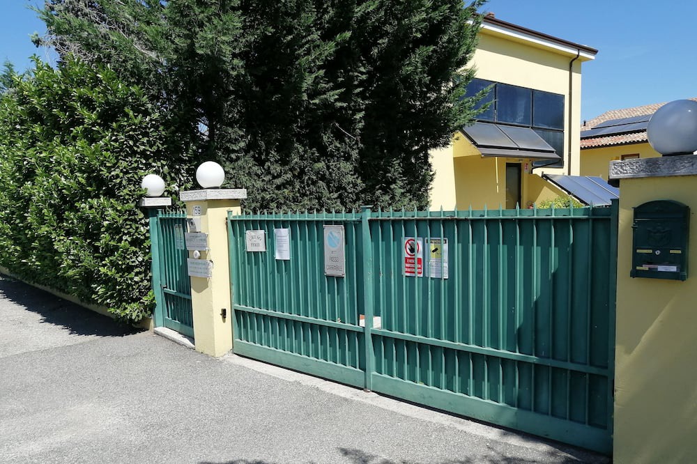 Photo of Outdoor in Sud