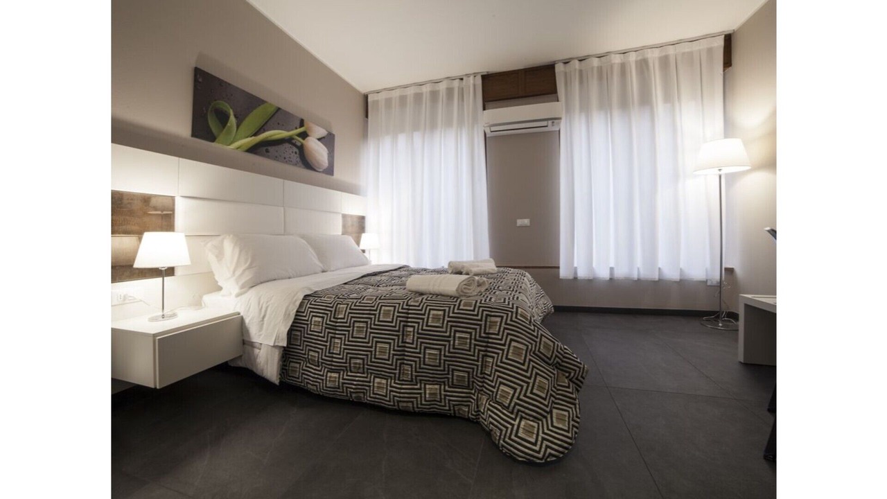 Photo of Bedroom in Verona City Centre