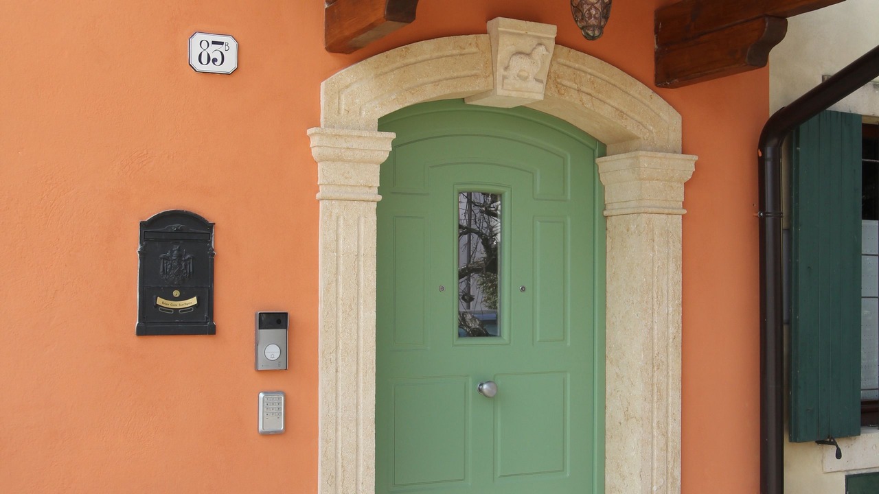 Photo of Outdoor in Ovest