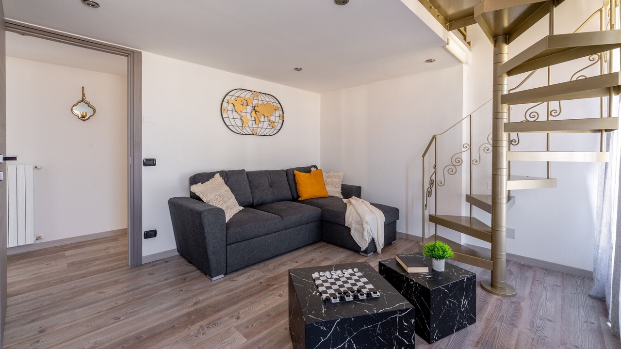 Photo of Livingroom in Ovest