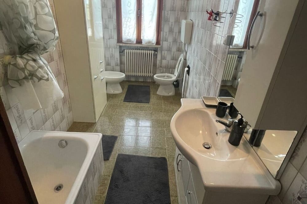 Photo of Bathroom in Badia Polesine