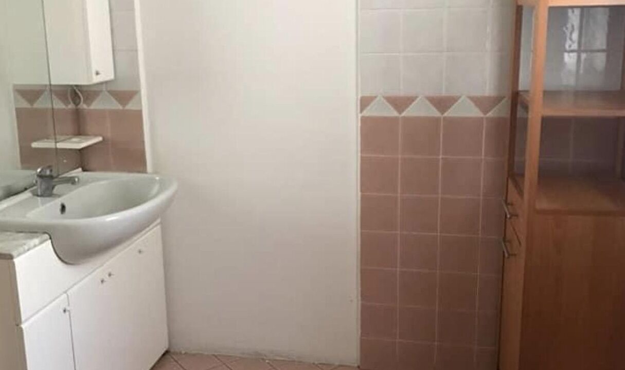 Photo of Bathroom in Sud