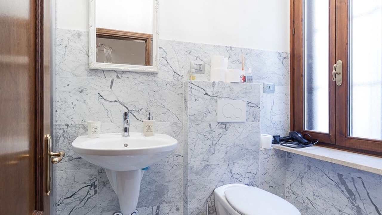 Photo of Bathroom in Verona City Centre