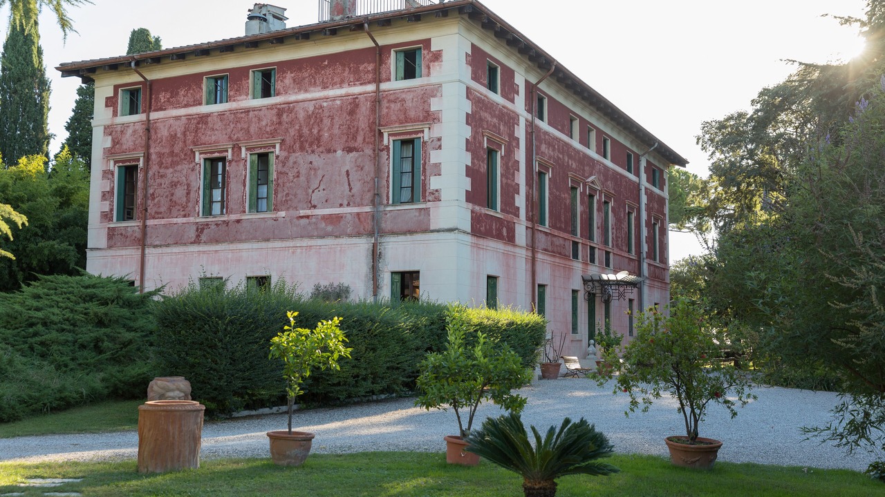 Photo of Outdoor in Sona