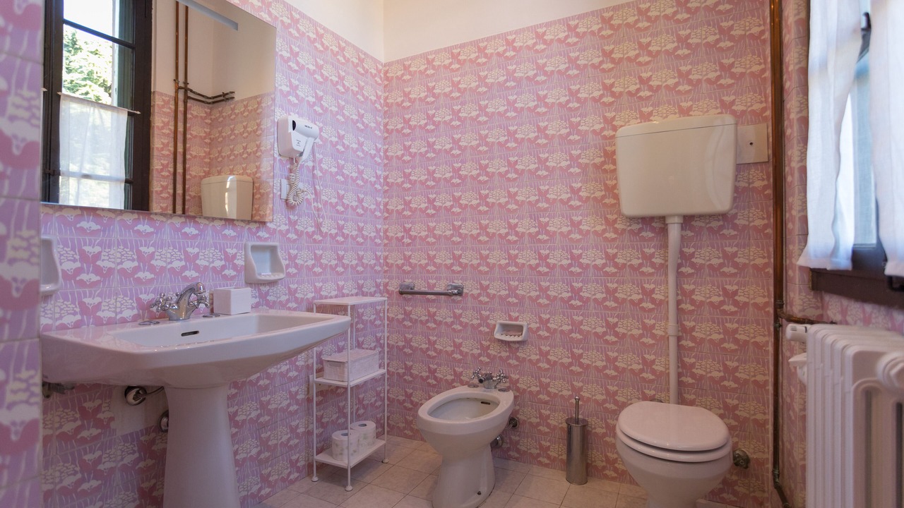Photo of Bathroom in Sona