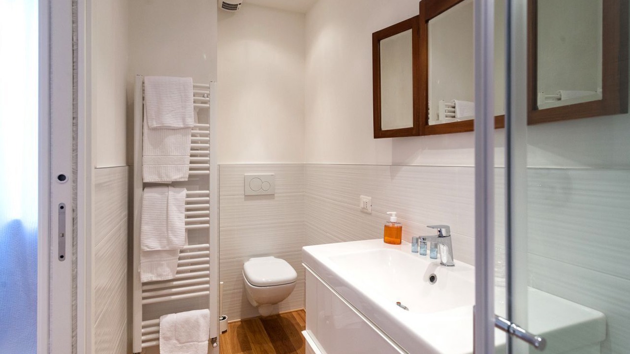 Photo of Bathroom in Verona City Centre