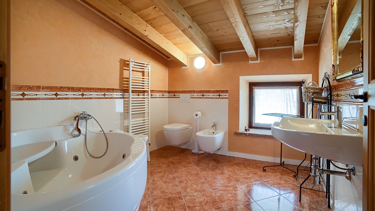 Photo of Bathroom in Pedemonte