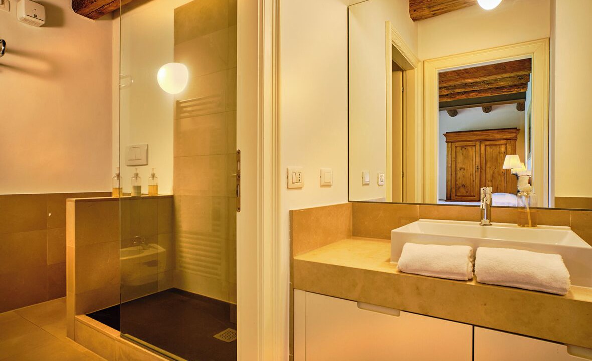 Photo of Bathroom in Sona