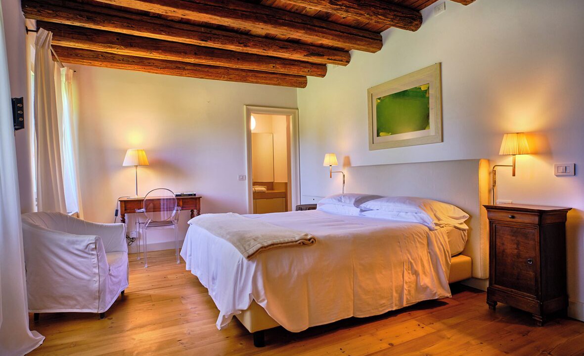 Photo of Bedroom in Sona
