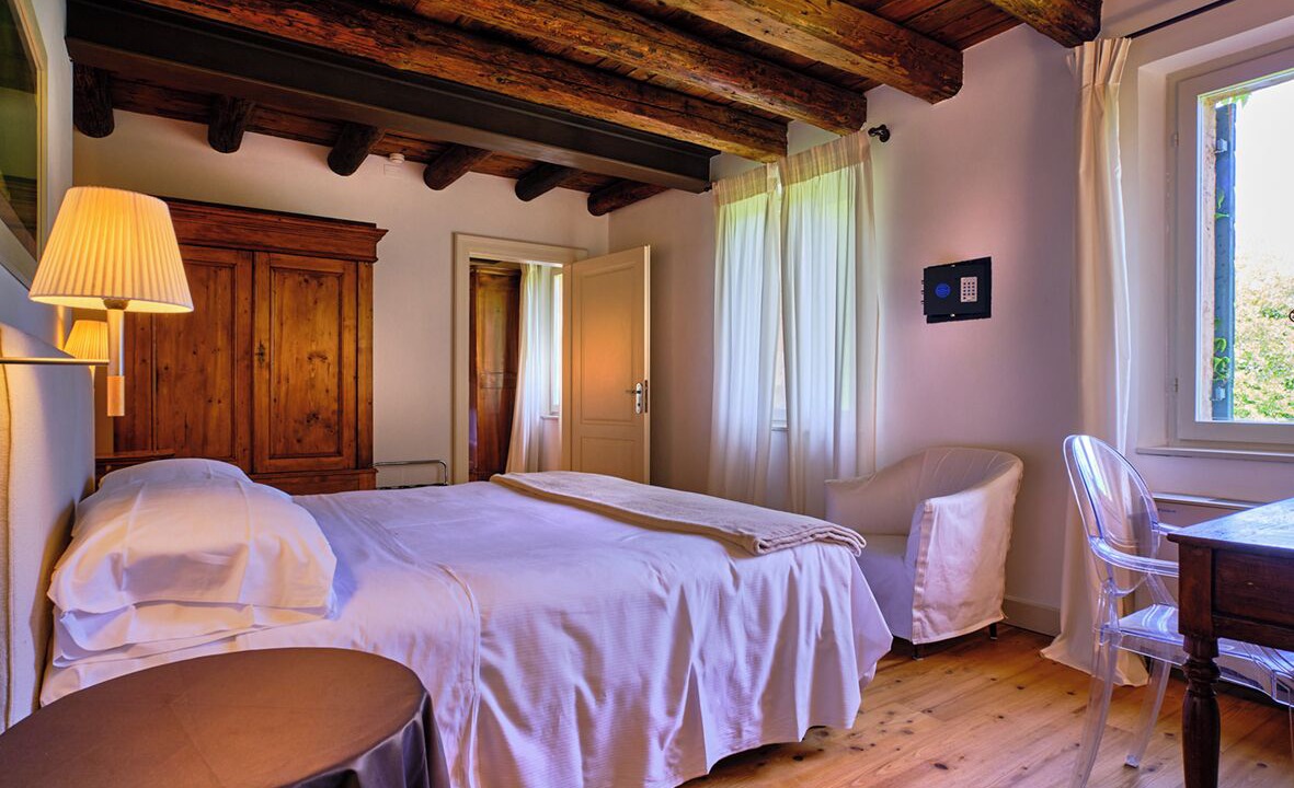 Photo of Bedroom in Sona