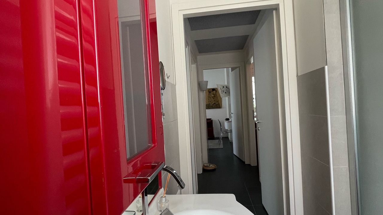 Photo of Bathroom in Ovest