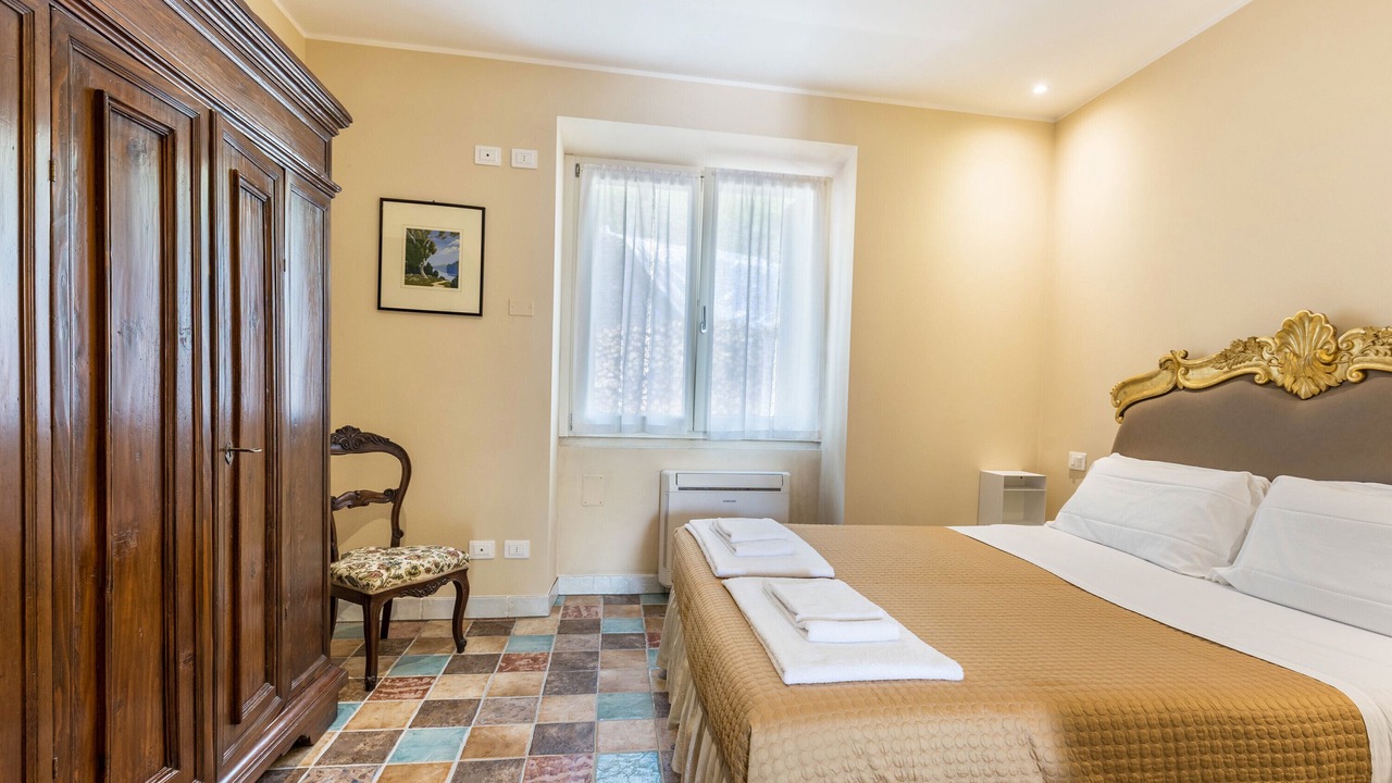 Photo of Bedroom in Sona