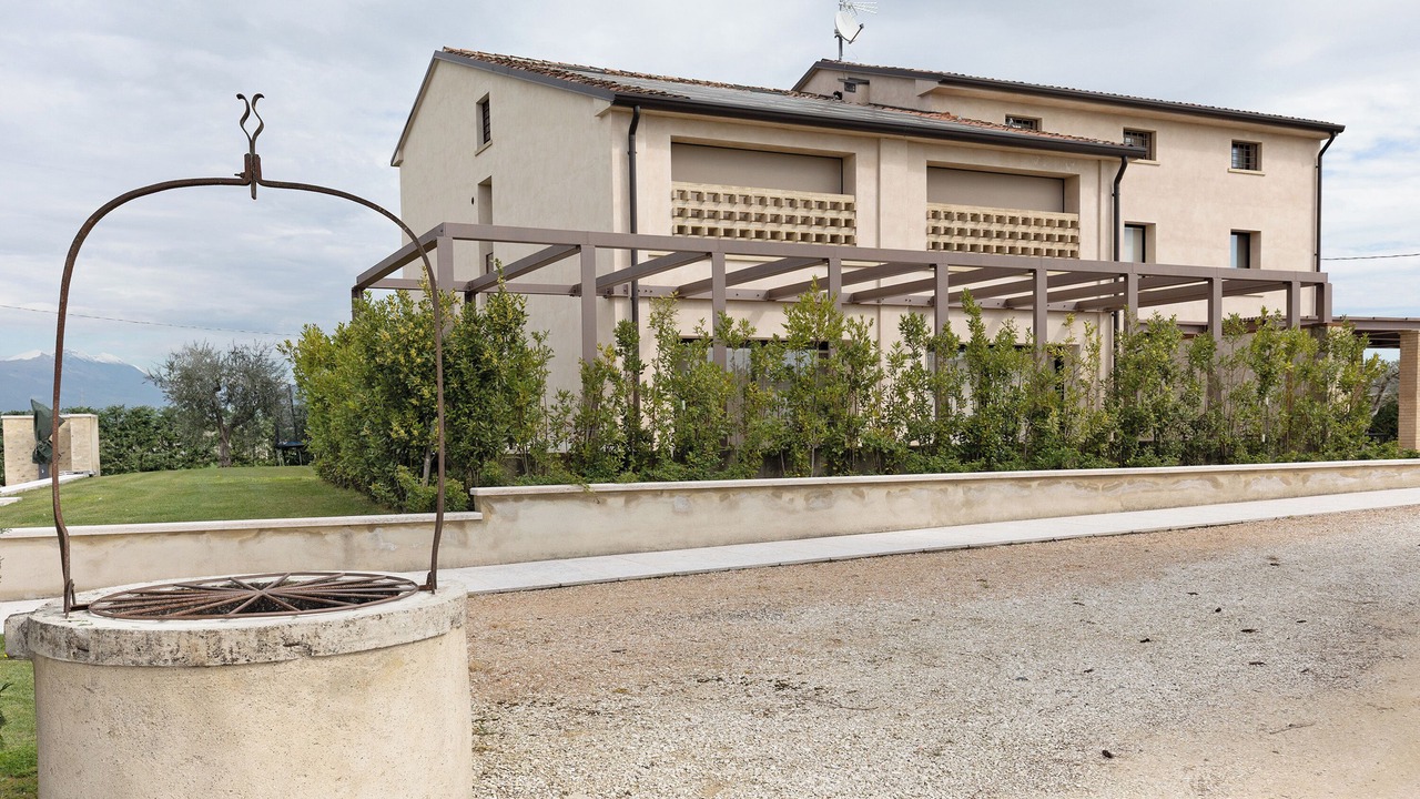 Photo of Outdoor in Sona