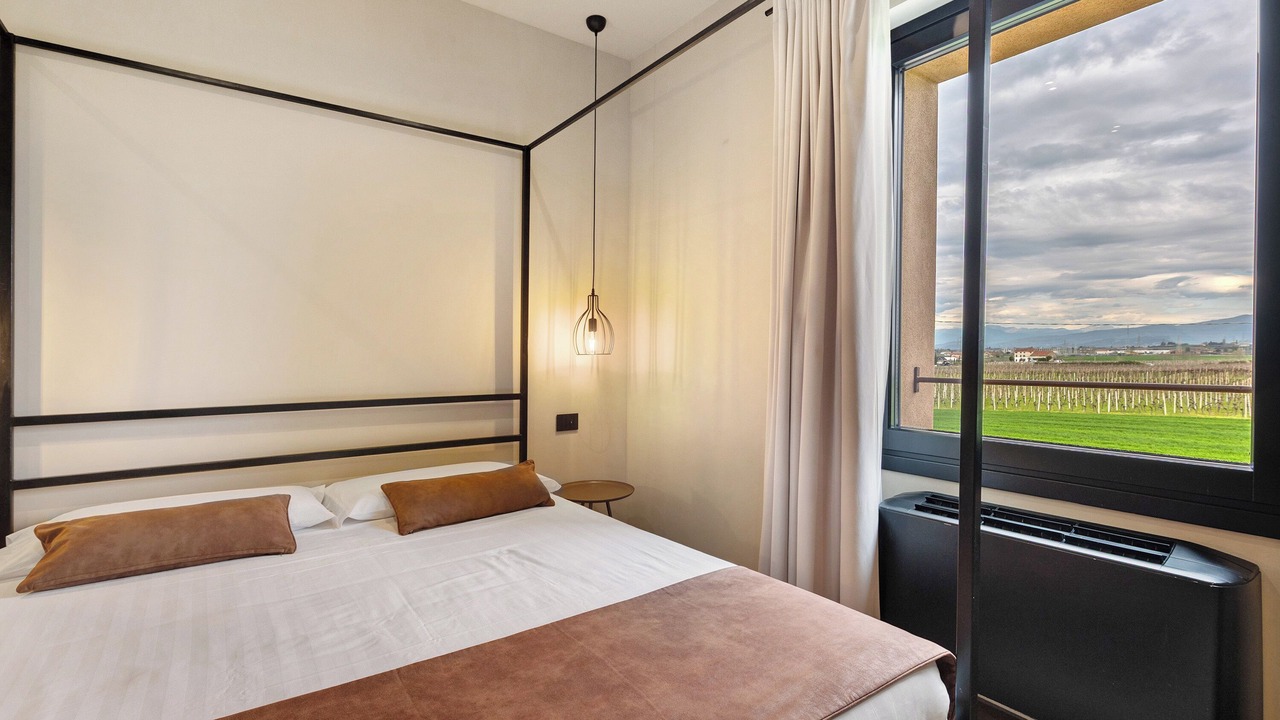 Photo of Bedroom in Sona