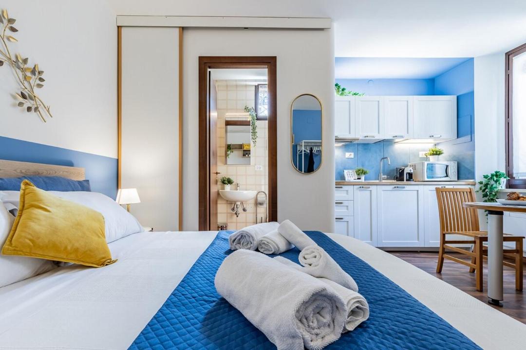 Photo of Bedroom in Verona City Centre