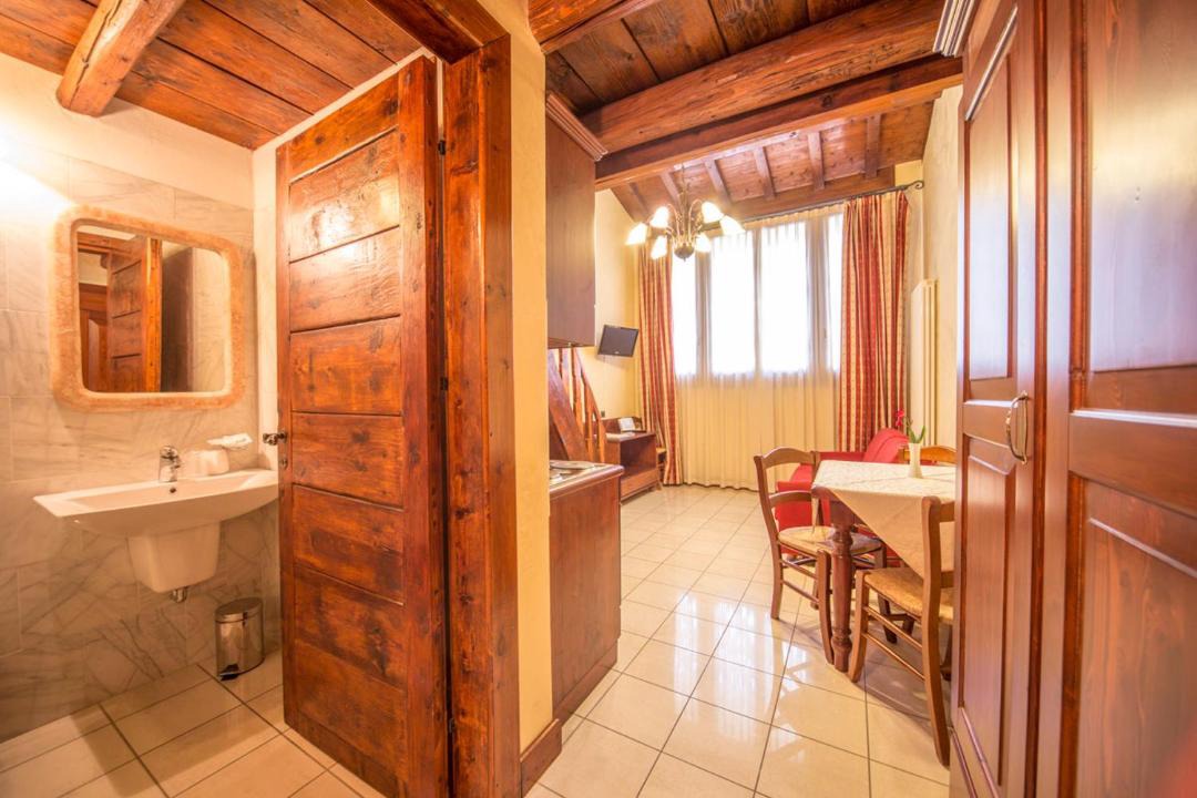 Photo of Bathroom in Soave