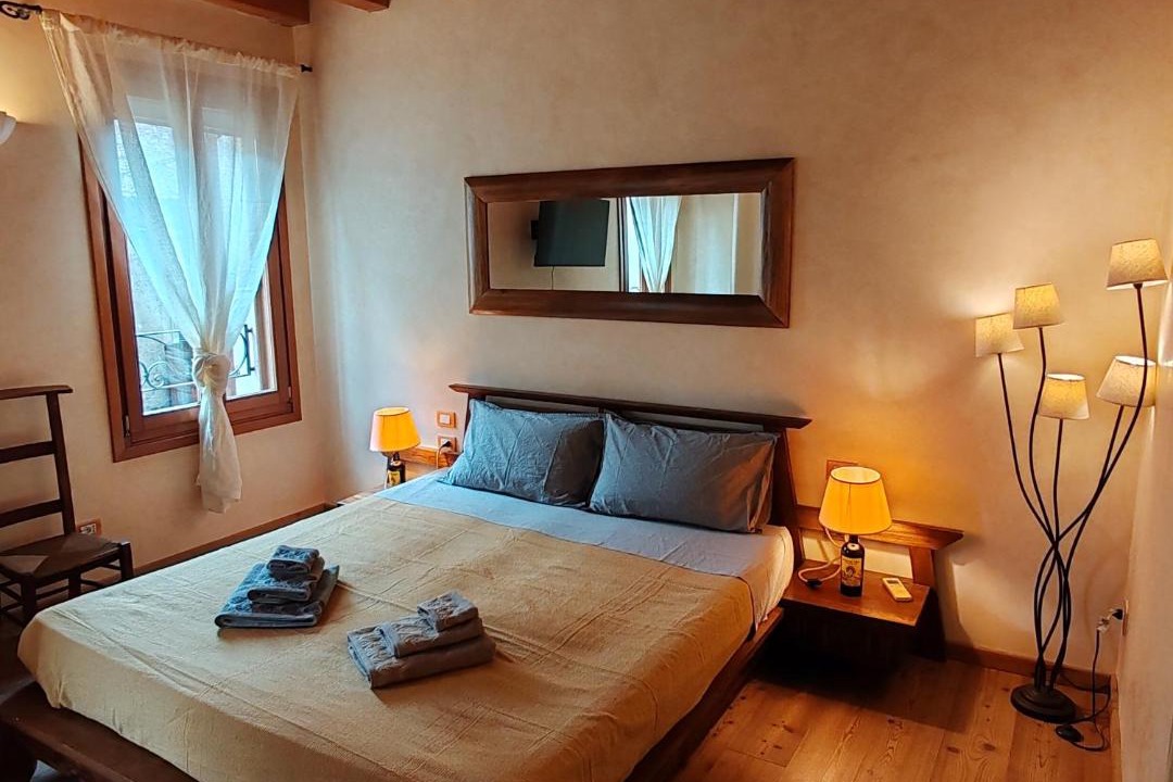Photo of Bedroom in Sommacampagna