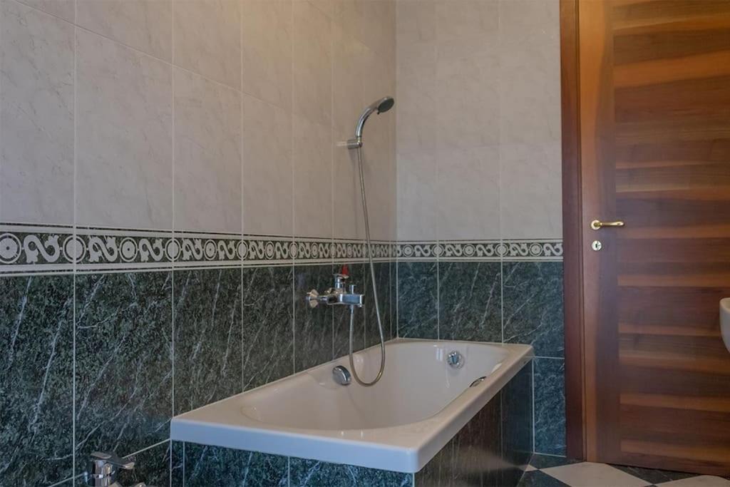 Photo of Bathroom in Bussolengo