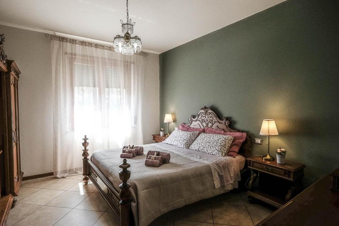 Photo of Bedroom in Sommacampagna
