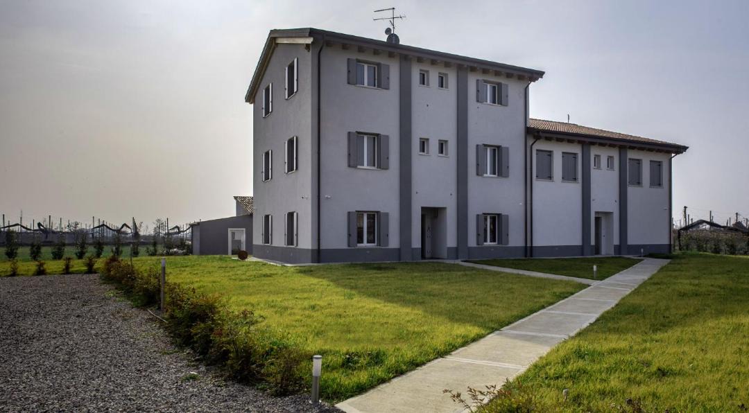Photo of Buildings in Villafranca di Verona