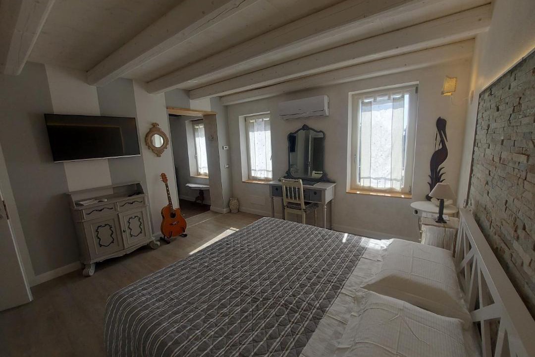 Photo of Bedroom in Sona