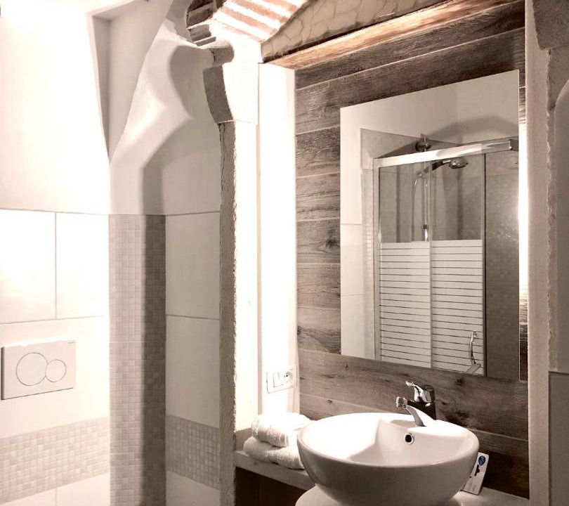 Photo of Bathroom in Sona