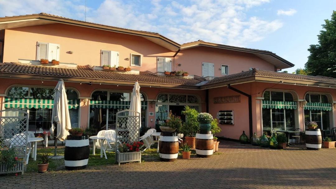 Photo of Buildings in San Giovanni Lupatoto