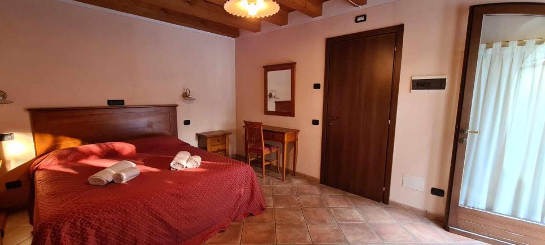 Photo of Bedroom in Sommacampagna