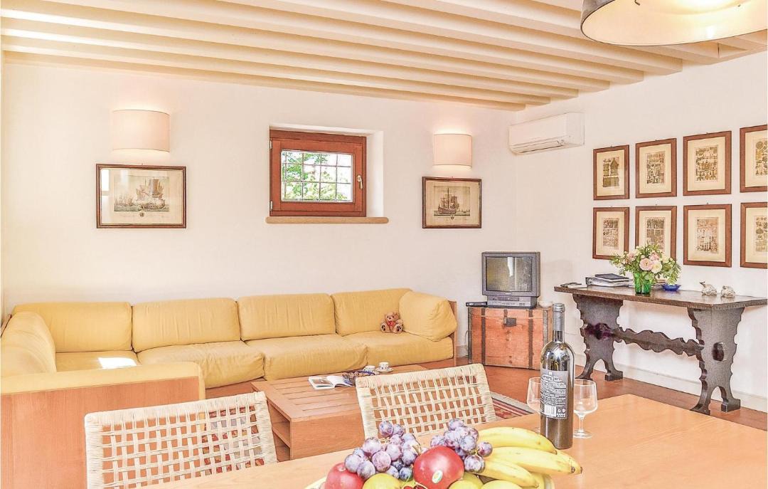 Photo of Livingroom in Colognola ai Colli