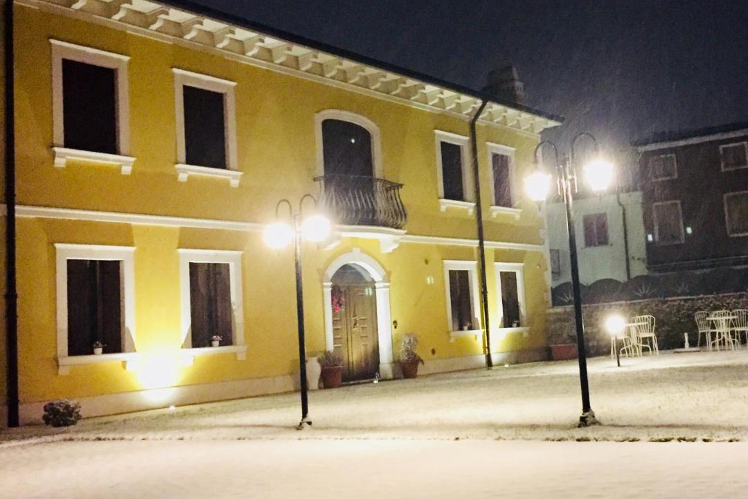 Photo of Buildings in Arcole