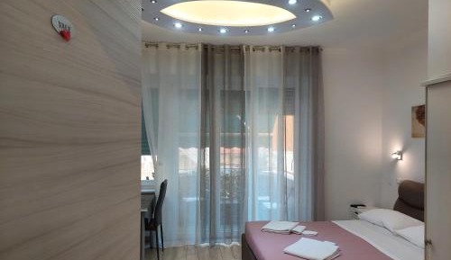 Triple Room with Private External Bathroom